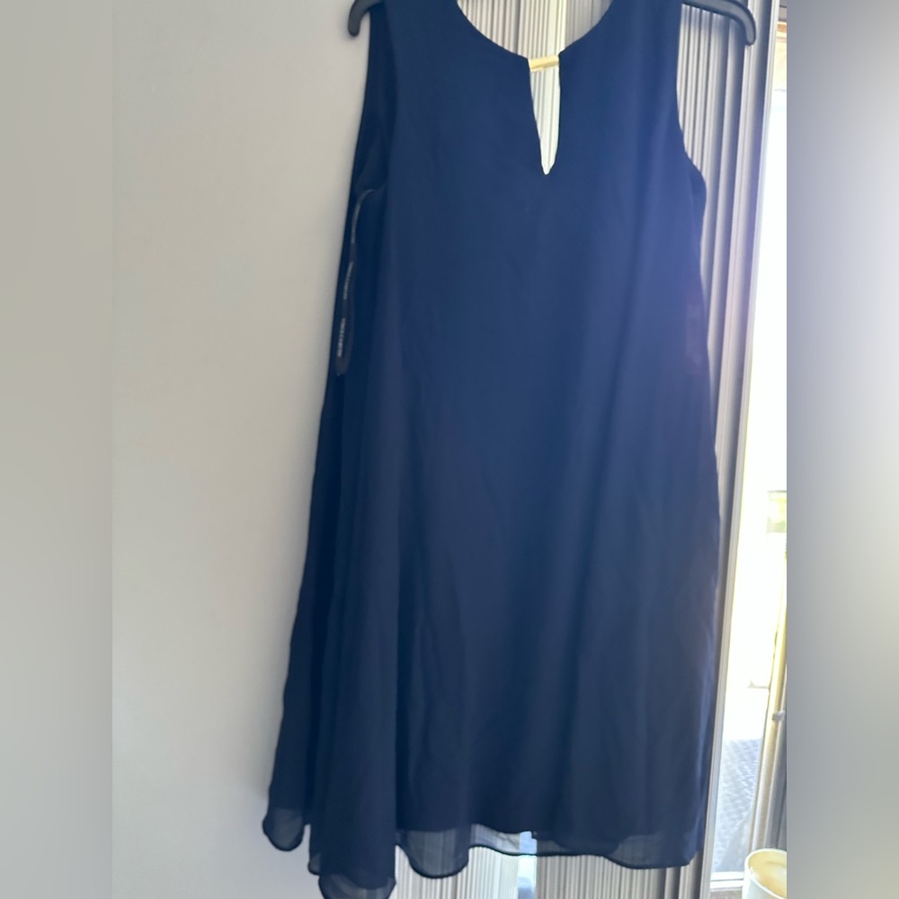 Never worn Vince Camuto dress